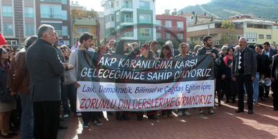 etha-20131111-izmir-veliler-00_display