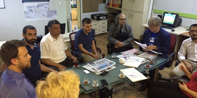 EFJ-IFJ delegation in meeting with DIHA journalists in Istanbul. Credit: MK/EFJ